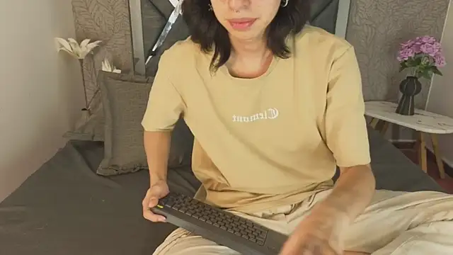 Snapshot of ryo_light chatting on February 6, 2026, 4:17 am ryo light online show from February 6, 2026, 4:17 am