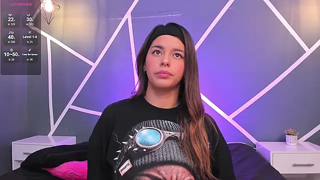 bianca vega  online show from March 3, 2026, 11:16 am