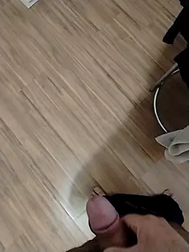 LeoMaduroSP online show from September 15, 2025, 12:05 pm