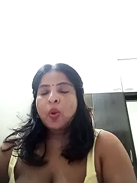 srimasrima online show from October 6, 2025, 9:29 am