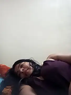 srimasrima online show from November 25, 2025, 1:05 am