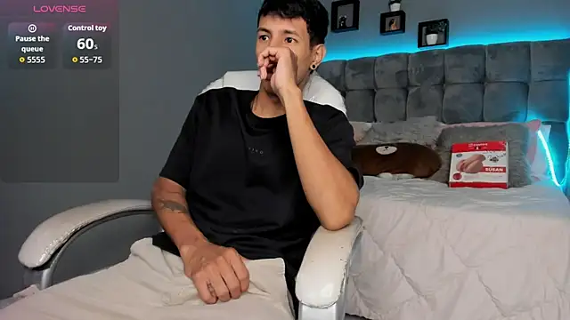 Snapshot of Juan_zabala chatting on September 18, 2025, 12:07 pm Juan zabala online show from September 18, 2025, 12:07 pm