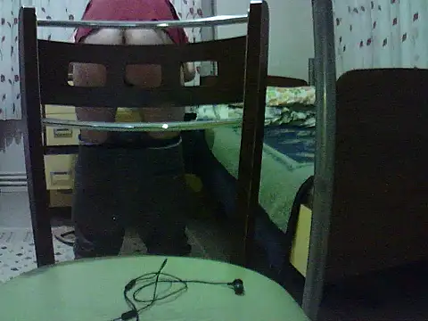 photo3995 online show from May 9, 2026, 7:19 pm