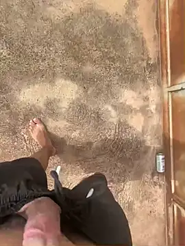 Magrin18years online show from April 6, 2026, 3:35 pm