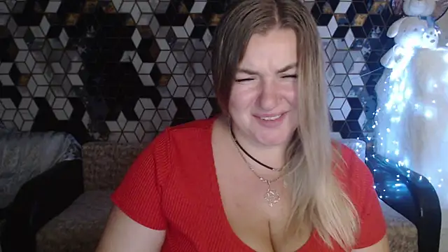 Snapshot of NikaSkylink chatting on November 13, 2025, 8:52 pm NikaSkylink online show from November 13, 2025, 8:52 pm