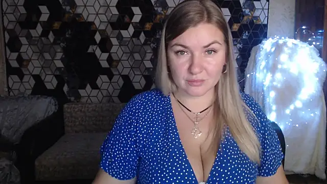 Snapshot of NikaSkylink chatting on November 28, 2025, 8:11 pm NikaSkylink online show from November 28, 2025, 8:11 pm