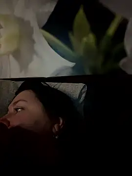 Liza Will online show from January 14, 2026, 6:02 pm