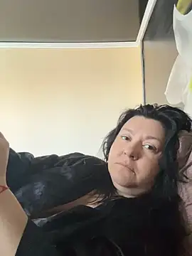 Liza Will online show from April 6, 2026, 6:36 am