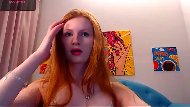 LuxXAngel online show from November 4, 2025, 12:10 am