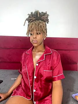 Spicy-Mommy online show from September 26, 2025, 12:53 pm