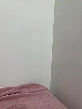 Snapshot of YourSlutBoySl chatting on December 1, 2025, 5:18 pm YourSlutBoySl online show from December 1, 2025, 5:18 pm