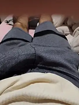 Snapshot of chef82 chatting on November 5, 2025, 8:14 am chef82 online show from November 5, 2025, 8:14 am