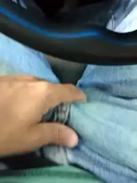 Snapshot of chef82 chatting on November 12, 2025, 11:21 am chef82 online show from November 12, 2025, 11:21 am