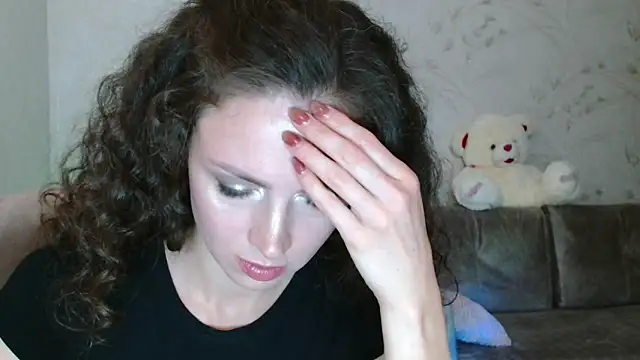 Amber Carrol online show from March 19, 2026, 5:28 pm