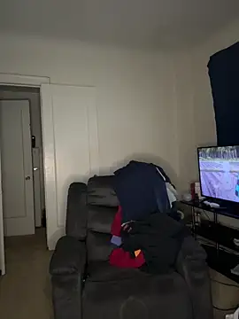 KingKevo27 online show from December 17, 2025, 10:38 pm