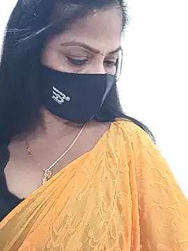 Snapshot of shivani27 chatting on January 5, 2026, 5:27 pm shivani27 online show from January 5, 2026, 5:27 pm