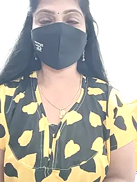 Snapshot of shivani27 chatting on February 18, 2026, 6:59 pm shivani27 online show from February 18, 2026, 6:59 pm