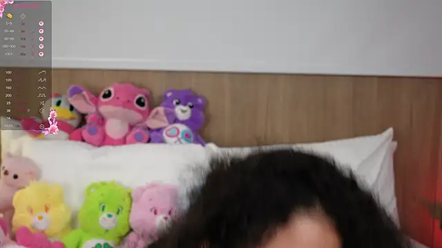 Snapshot of Victoria_Curly chatting on November 15, 2025, 5:27 am Victoria Curly online show from November 15, 2025, 5:27 am