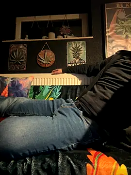 Snapshot of Flash0910 chatting on September 29, 2025, 10:47 pm Flash0910 online show from September 29, 2025, 10:47 pm