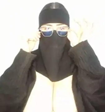 Snapshot of Arabic-loka chatting on January 15, 2026, 4:44 pm Arabic-loka online show from January 15, 2026, 4:44 pm