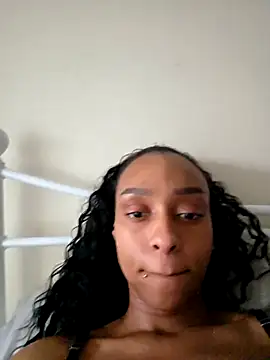 Hazel Dollxx online show from March 31, 2026, 5:35 pm