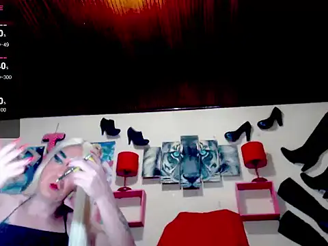 blondehot5v online show from September 17, 2025, 12:07 pm