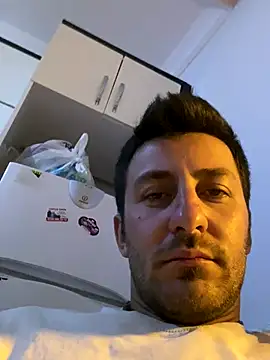 Snapshot of emredenizz07 chatting on October 7, 2025, 5:10 pm emredenizz07 online show from October 7, 2025, 5:10 pm