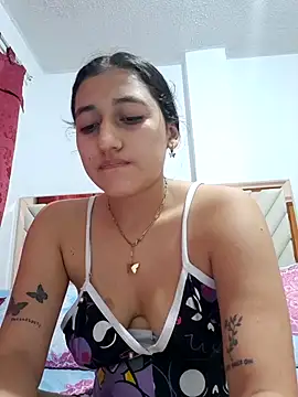 Snapshot of Tammys4 chatting on November 25, 2025, 2:11 am Tammys4 online show from November 25, 2025, 2:11 am