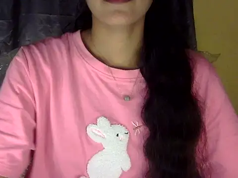 zara Khan0 online show from September 26, 2025, 3:05 pm