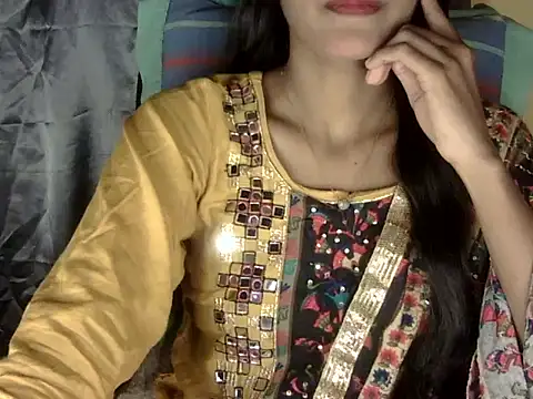 zara Khan0 online show from October 24, 2025, 2:24 pm