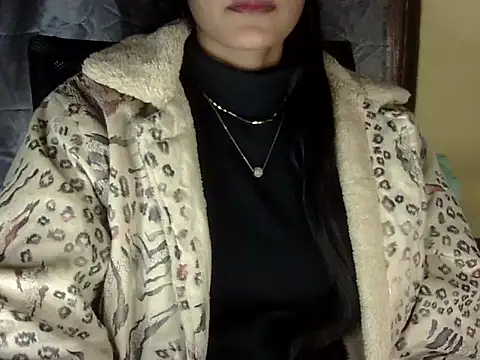 zara Khan0 online show from December 16, 2025, 4:34 pm