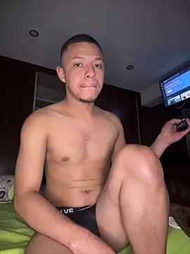 Mlkrrp online show from September 24, 2025, 11:30 pm