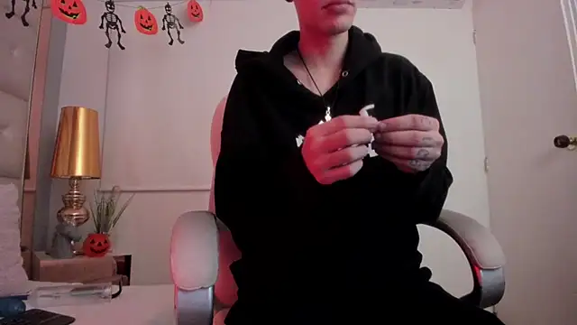 dark sun302 online show from October 25, 2025, 3:03 am