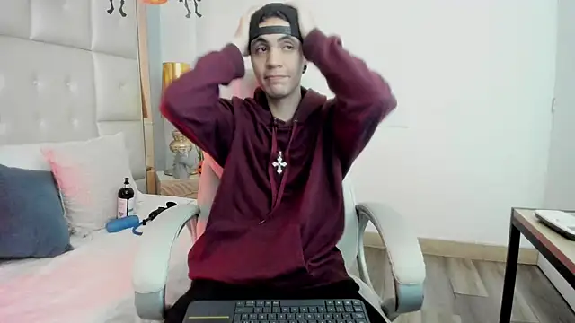 dark sun302 online show from October 26, 2025, 8:59 pm