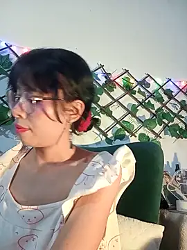 dolliette24 online show from May 21, 2026, 3:46 am