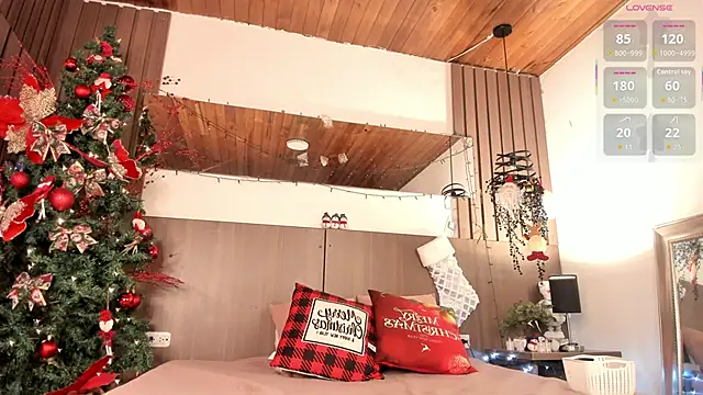 Violet carson online show from December 15, 2025, 1:37 pm