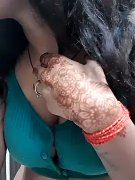 Snapshot of Raj-kumari chatting on September 13, 2025, 5:02 pm Raj-kumari online show from September 13, 2025, 5:02 pm