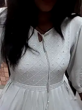 Snapshot of Raj-kumari chatting on September 24, 2025, 6:44 pm Raj-kumari online show from September 24, 2025, 6:44 pm