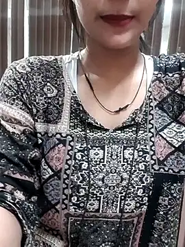 Snapshot of Raj-kumari chatting on October 5, 2025, 3:43 pm Raj-kumari online show from October 5, 2025, 3:43 pm