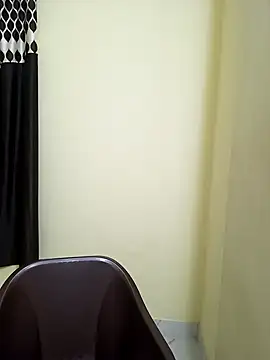 Snapshot of Raj-kumari chatting on December 18, 2025, 5:08 pm Raj-kumari online show from December 18, 2025, 5:08 pm