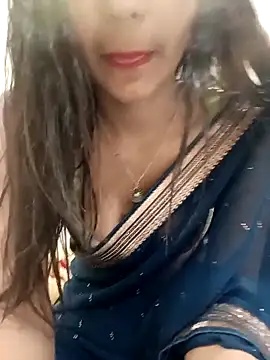 Snapshot of Raj-kumari chatting on February 8, 2026, 6:33 pm Raj-kumari online show from February 8, 2026, 6:33 pm