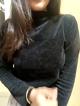 Snapshot of Raj-kumari chatting on February 11, 2026, 3:06 pm Raj-kumari online show from February 11, 2026, 3:06 pm