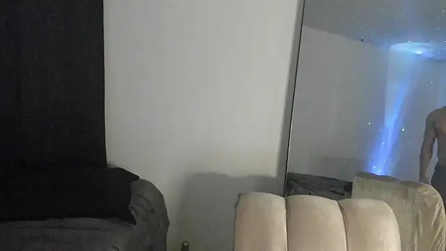 Snapshot of ThiagoLugo chatting on February 8, 2026, 6:06 am ThiagoLugo online show from February 8, 2026, 6:06 am