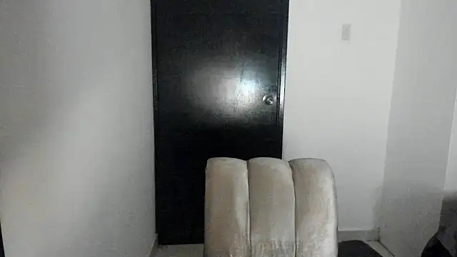 Snapshot of ThiagoLugo chatting on April 15, 2026, 3:46 am ThiagoLugo online show from April 15, 2026, 3:46 am