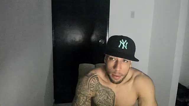 Snapshot of ThiagoLugo chatting on May 13, 2026, 4:21 am ThiagoLugo online show from May 13, 2026, 4:21 am