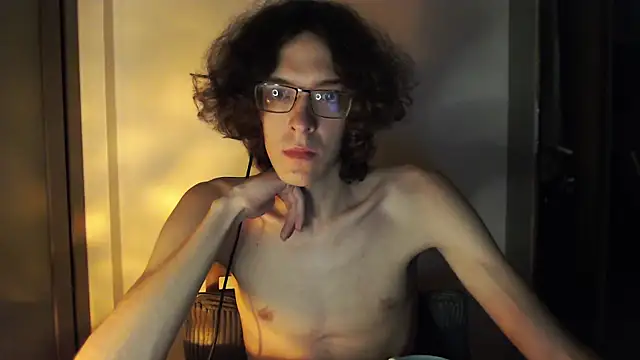 LovesomeCookie online show from June 1, 2026, 6:42 pm
