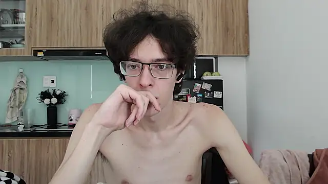 LovesomeCookie online show from July 1, 2026, 2:13 am