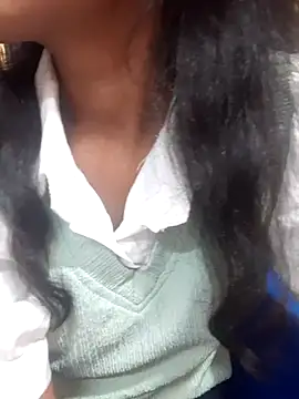 AnkitaDevi online show from October 18, 2025, 4:48 am