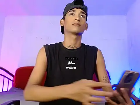 Snapshot of gabo_hotboy chatting on March 21, 2026, 7:02 am gabo hotboy online show from March 21, 2026, 7:02 am