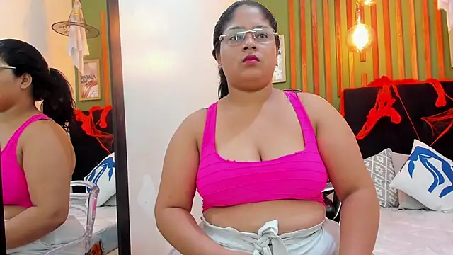 Laura Sex19 online show from October 29, 2025, 12:07 pm